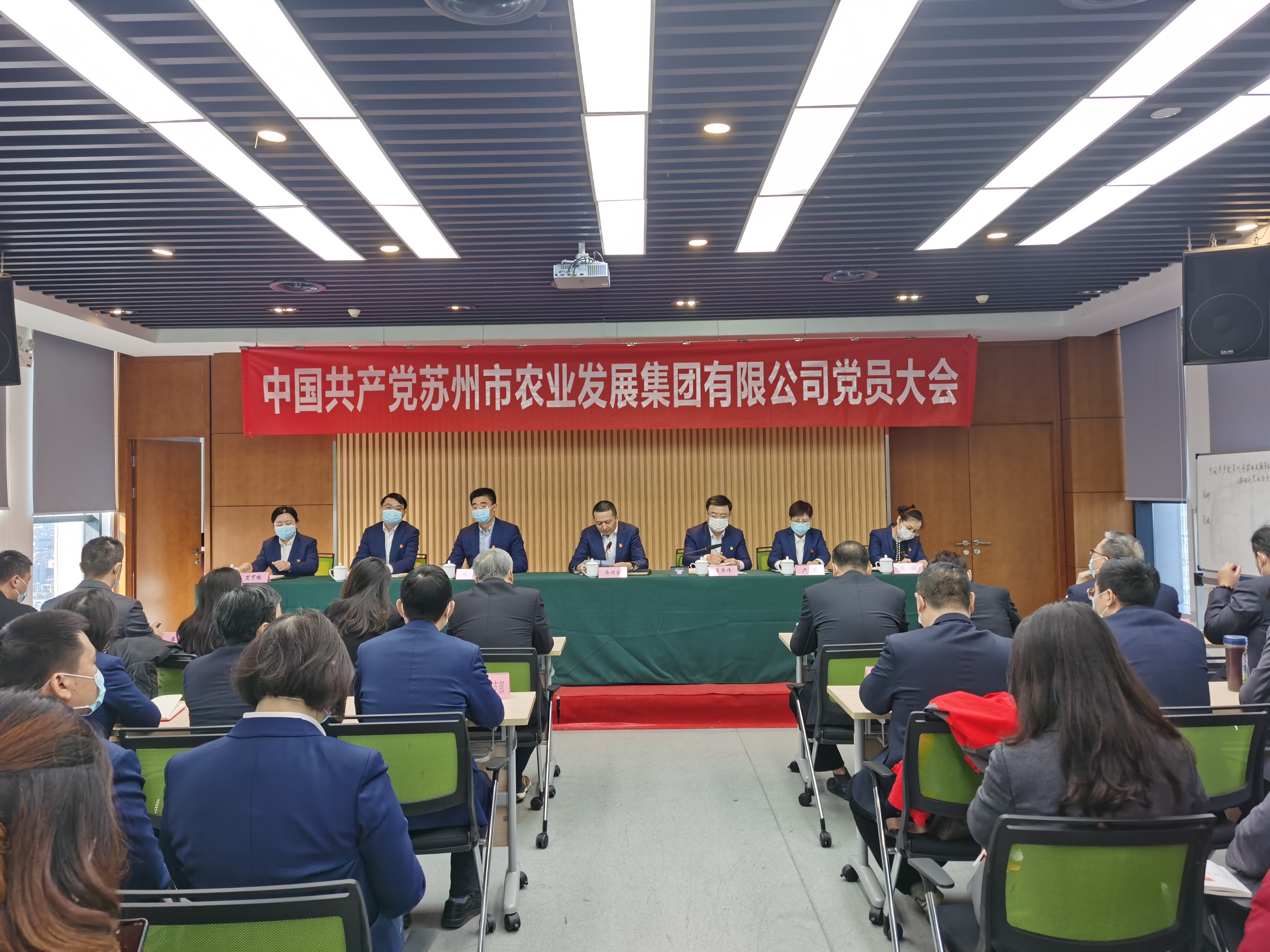 390657e6dcbba7ebcd31518155061a99 合照.jpg
